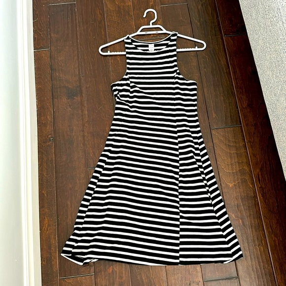 Striped dress - Picture 2 of 3